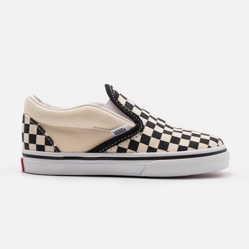 VANS VN000EX8BWW CLASSIC SLIP ON PRETO