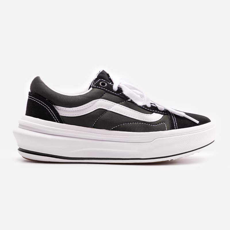 TÊNIS VANS OLD SKOOL OVERT COMFYCUSH BLACK WHITE PRETO