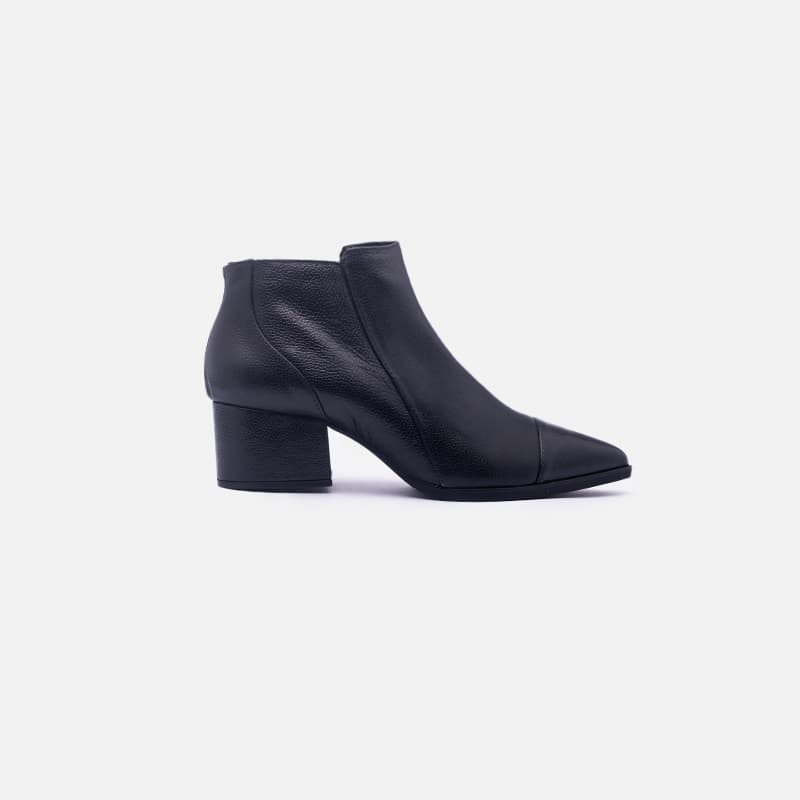 ANKLE BOOT LUIZA BARCELOS PRETO