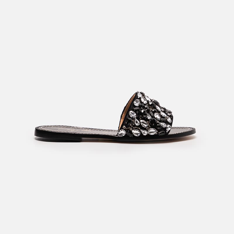 FLAT LUIZA BARCELOS 13010029-149 PRETO