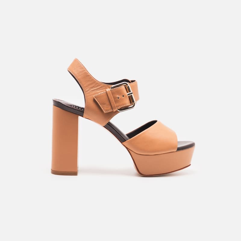 SANDALIA DELLELA DGO 3114 - 41 CAMEL