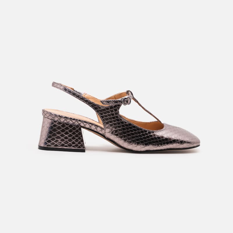 SAPATO LUIZA BARCELOS PRATA VELHA