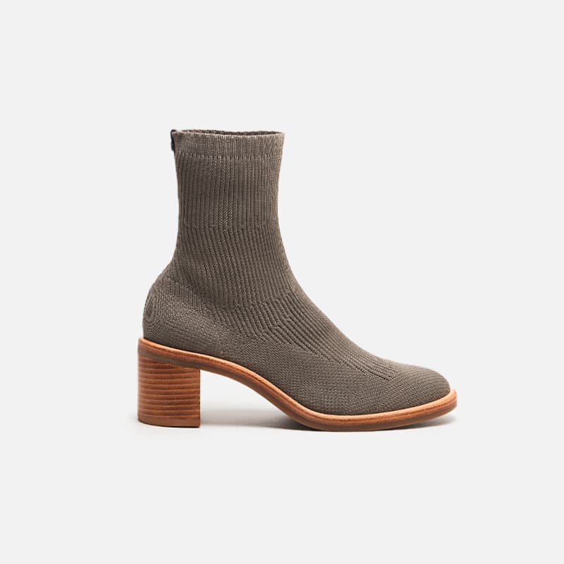 BOTA CARRANO CINZA
