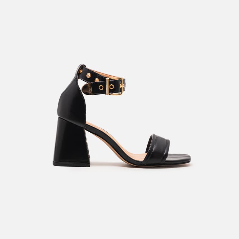 SANDALIA LUIZA BARCELOS PRETO
