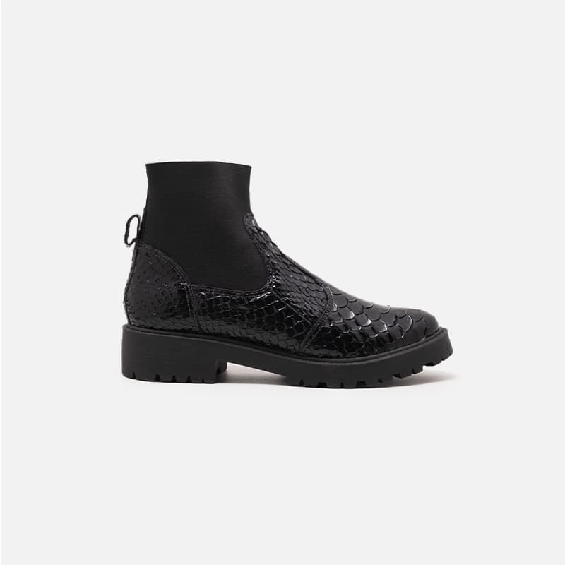 BOTA AGALI PITON TRATORADA PRETO