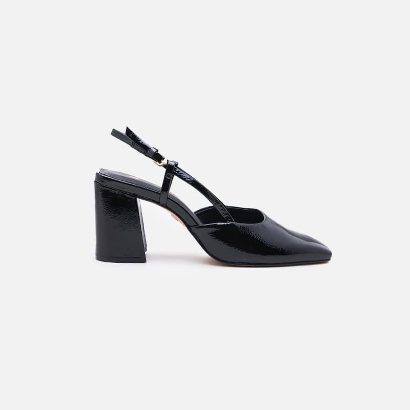 SAPATO VERNIZ PRETO