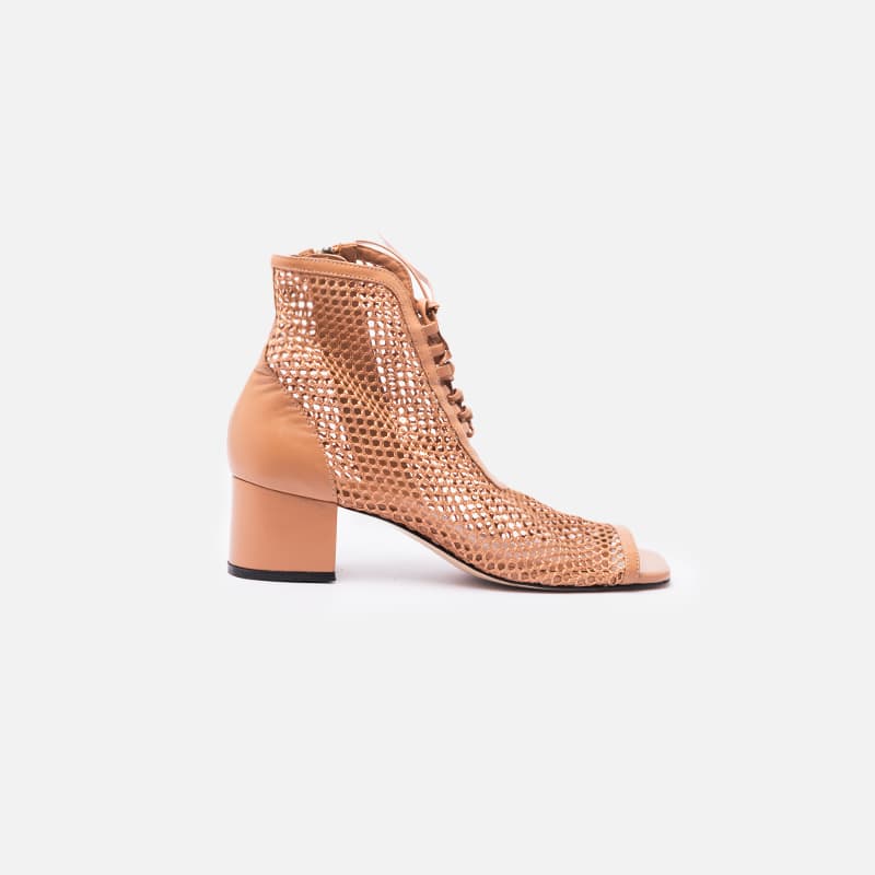 ANKLE EM TELA CARAMELO
