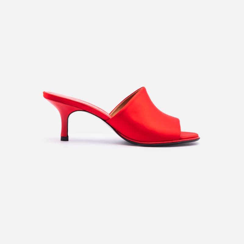 MULE MITRE VERMELHO