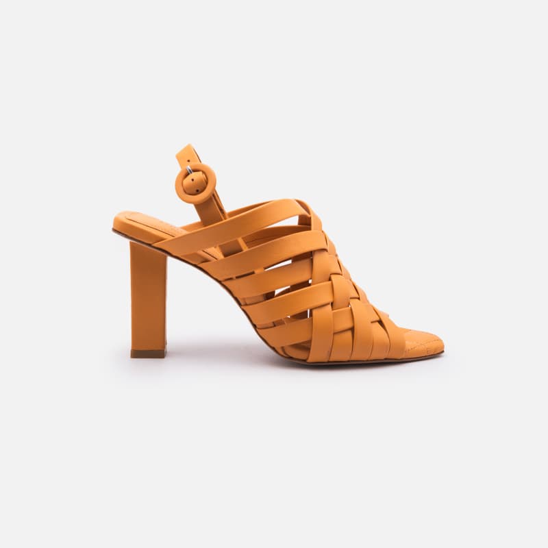 SANDALIA TRESSET CARAMELO