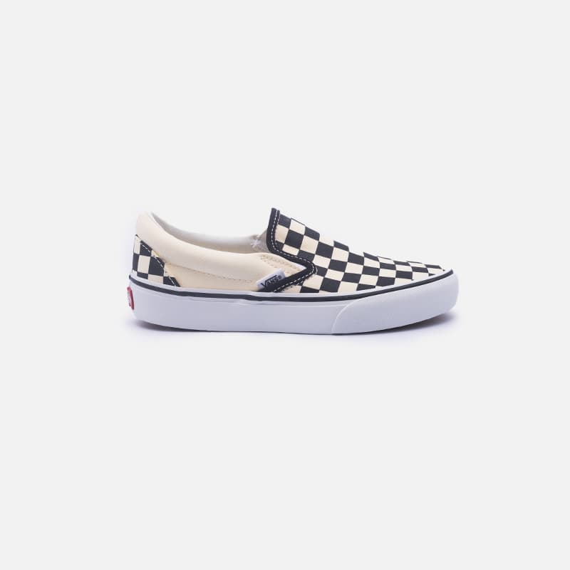 TENIS CLASSIC SLIP ON PRETO E BRANCO