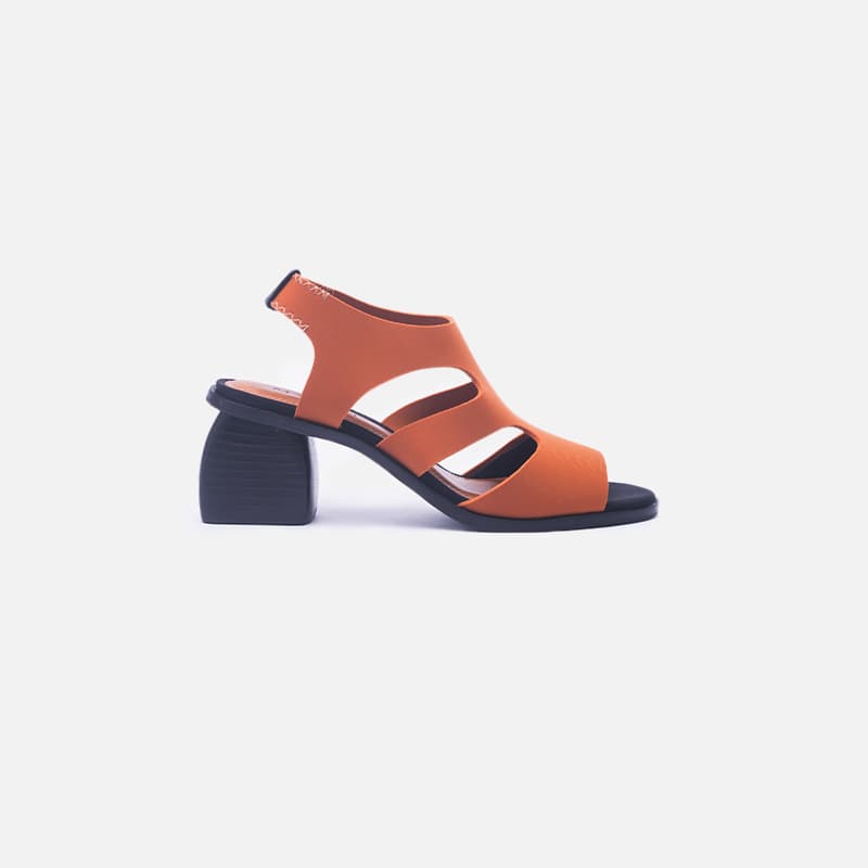 SANDALIA NEOPRENE CARAMELO