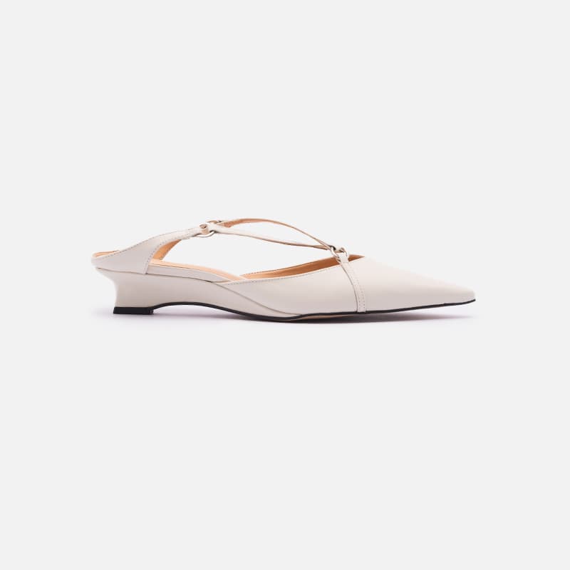 MULE ANABELA EM COURO OFF WHITE