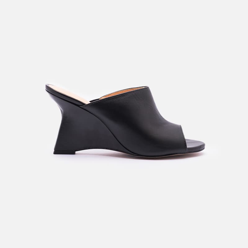 MULE PEEP TOE ANABELA PRETO