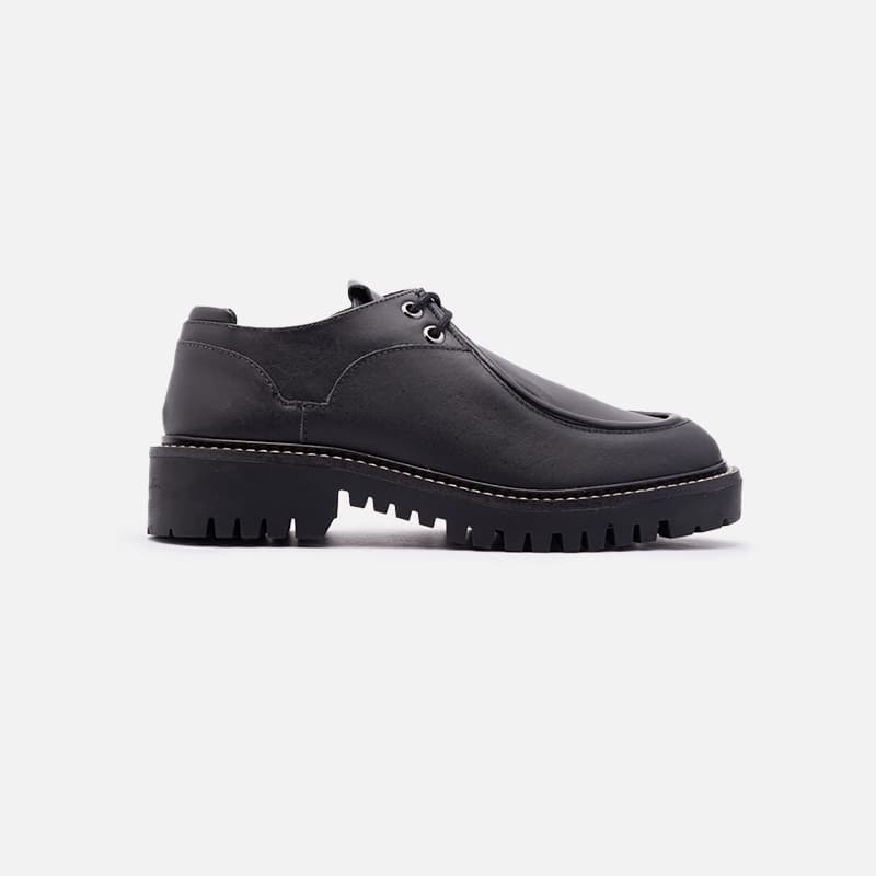 LOAFER EM COURO PRETO