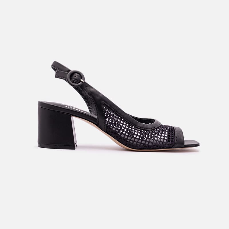 SLINGBACK EM TELA PRETO
