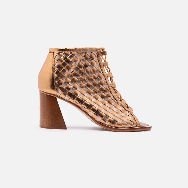 ANKLEBOOT QUADRICULADA BRONZE