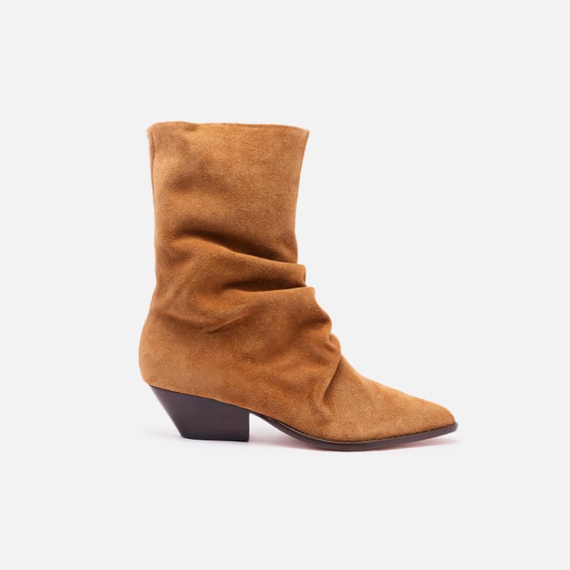 BOTA LUCY CANELA
