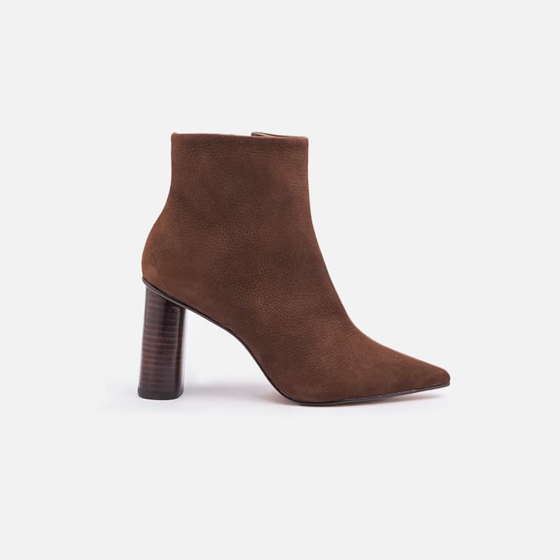 BOTA NOBUCK MARROM